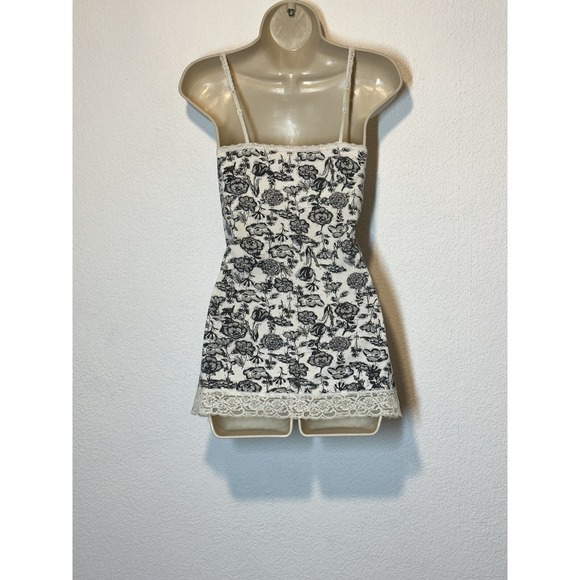 Vintage Y2K XL Lace Trim Tank Top Black White Spaghetti Empire Waist Whimsigoth - Picture 2 of 6